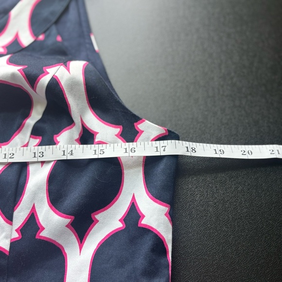 Womens Crown & Ivy Sleeveless Sheath Dress Geometric Print Navy White 10 - Picture 7 of 8